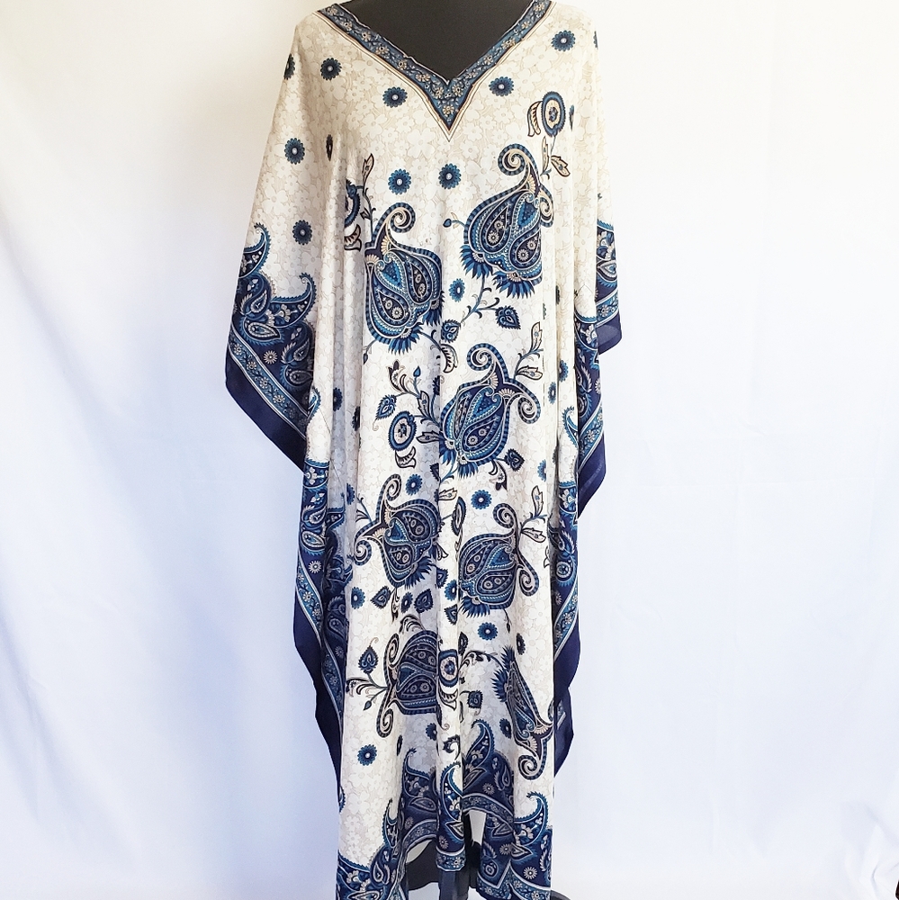 JASKO INDIA KUSHI Blue Cream Color Long Kimono